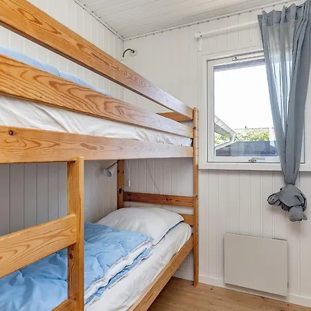 6 Person In Hirtshals-by Traum *